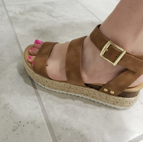 Espadrilles - Picture 5 of 5